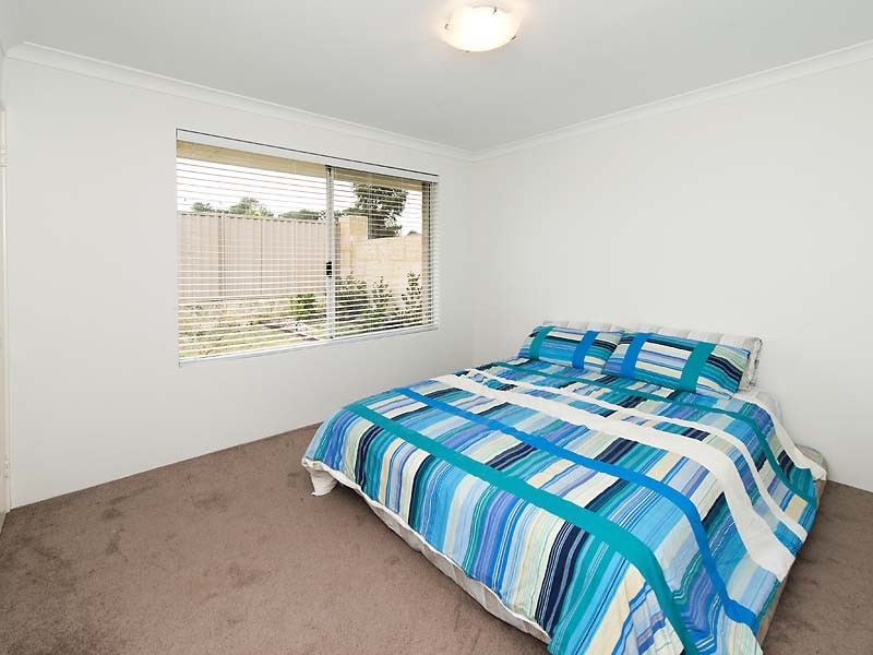 12 Kersley Loop, Harrisdale WA 6112