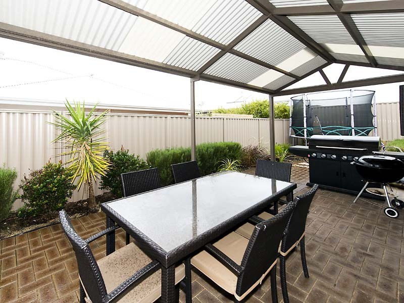 12 Kersley Loop, Harrisdale WA 6112