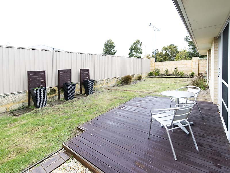 12 Kersley Loop, Harrisdale WA 6112