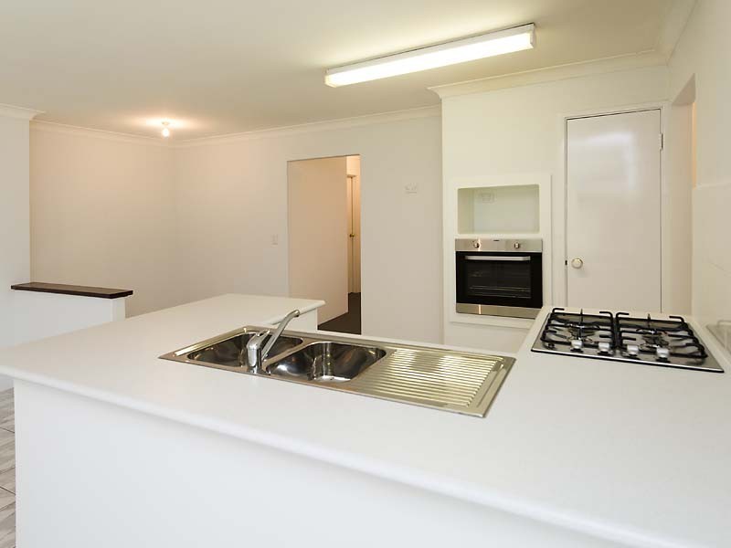 9 Windmill Drive, Bibra Lake WA 6163