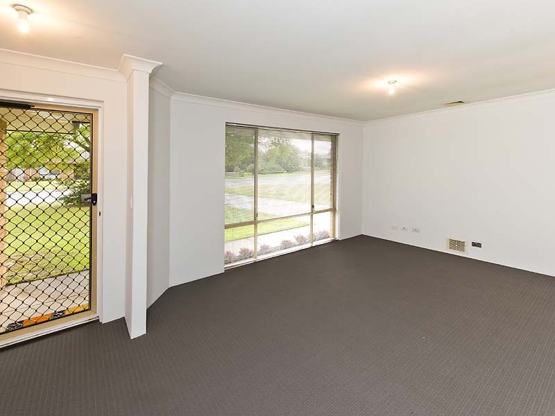 9 Windmill Drive, Bibra Lake WA 6163