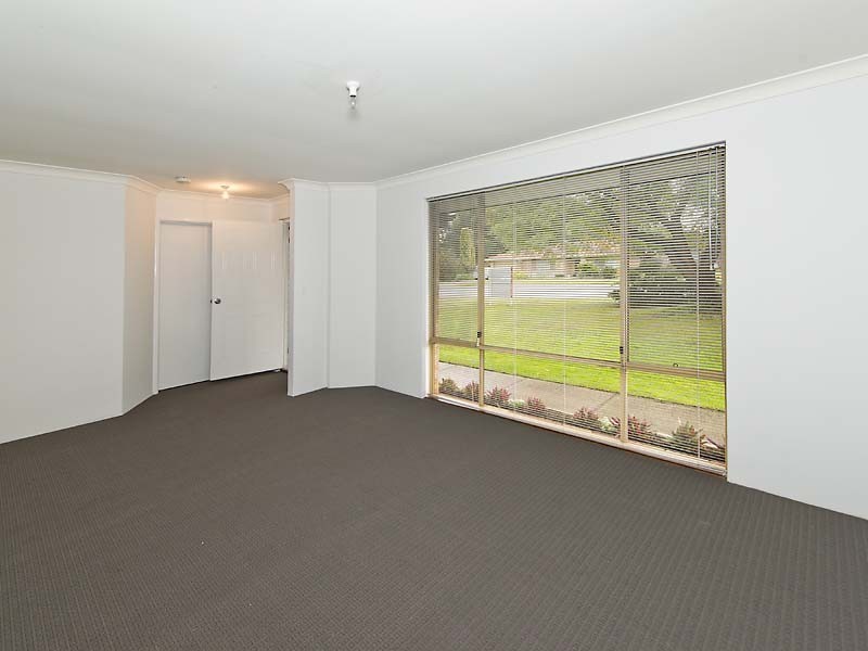 9 Windmill Drive, Bibra Lake WA 6163