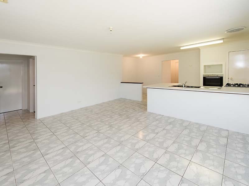 9 Windmill Drive, Bibra Lake WA 6163