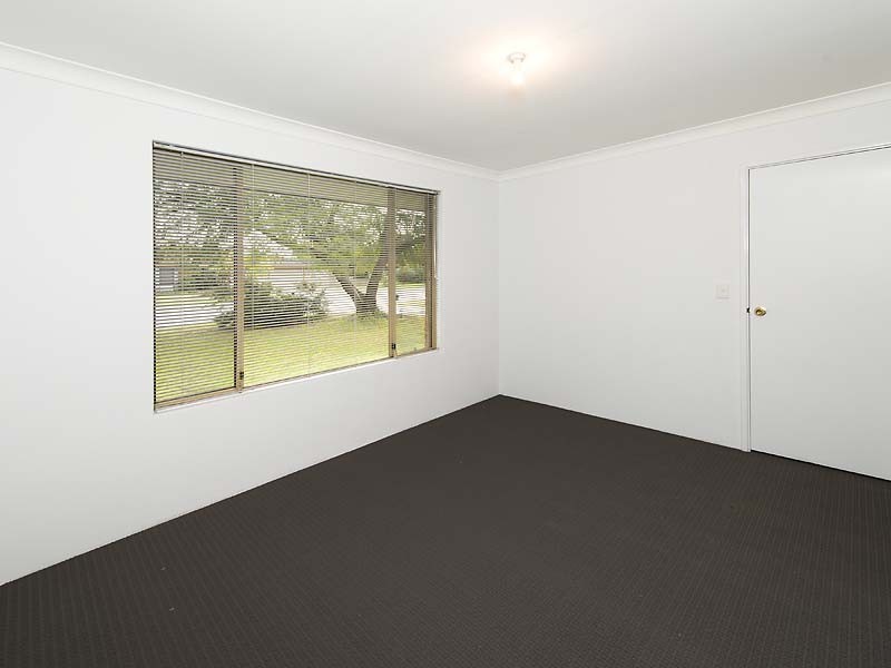 9 Windmill Drive, Bibra Lake WA 6163