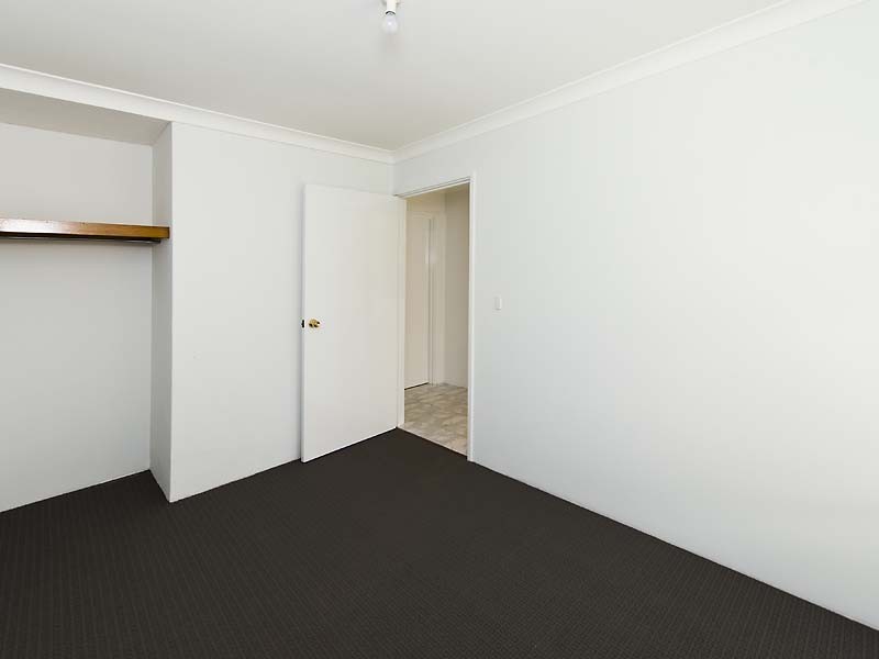 9 Windmill Drive, Bibra Lake WA 6163