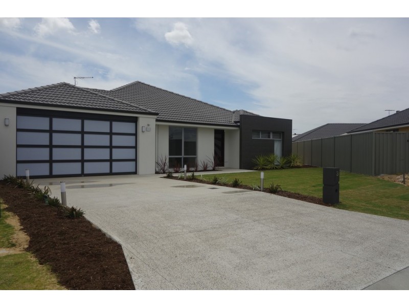 3 Sandstone Promenade, Harrisdale WA 6112