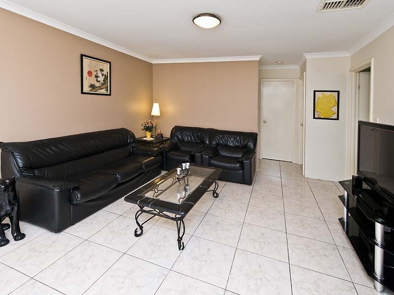 13 Ruby Avenue, Langford WA 6147