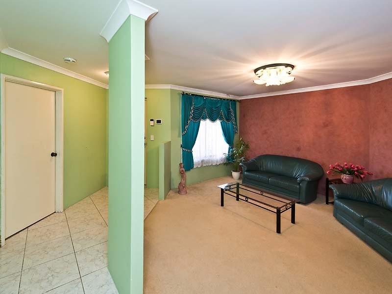 13 Ruby Avenue, Langford WA 6147