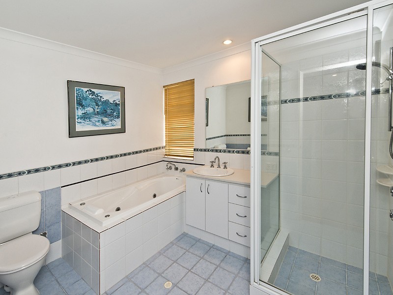 27 Rufford Lane, Canning Vale WA 6155