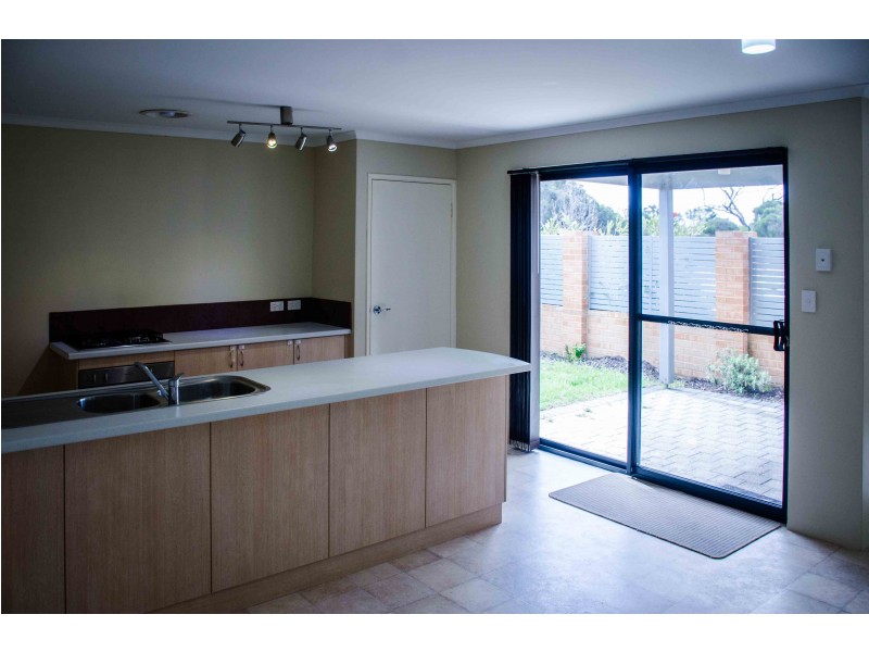 2 Sacred Glade, Harrisdale WA 6112