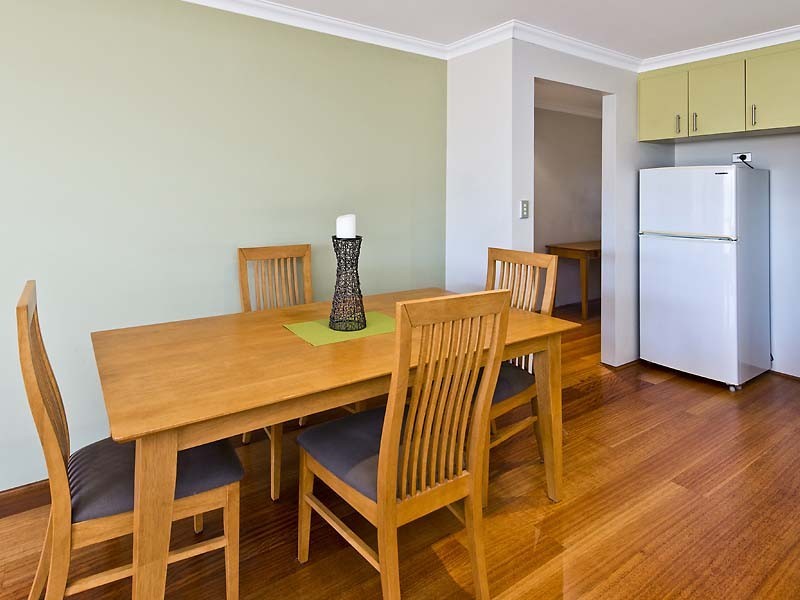 12 Carnation Street, Canning Vale WA 6155