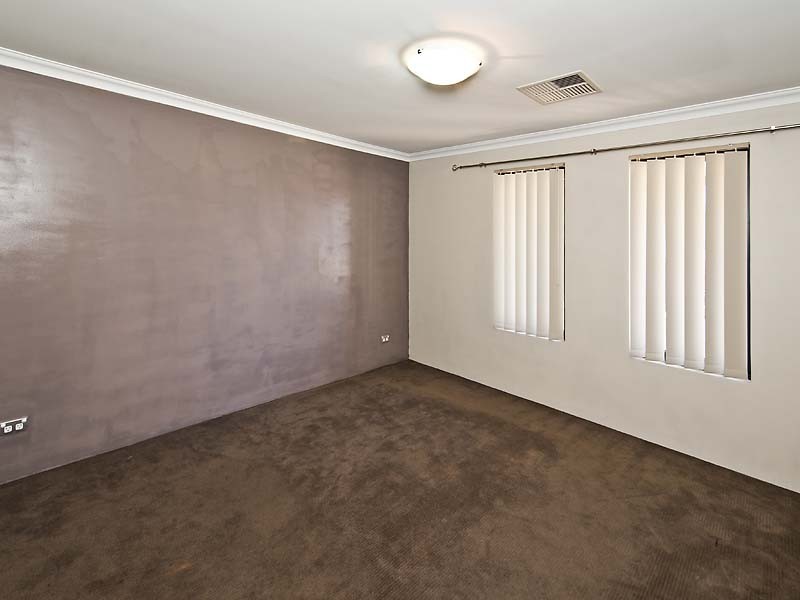 12 Carnation Street, Canning Vale WA 6155