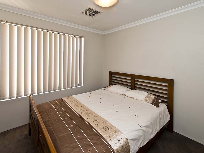 12 Carnation Street, Canning Vale WA 6155