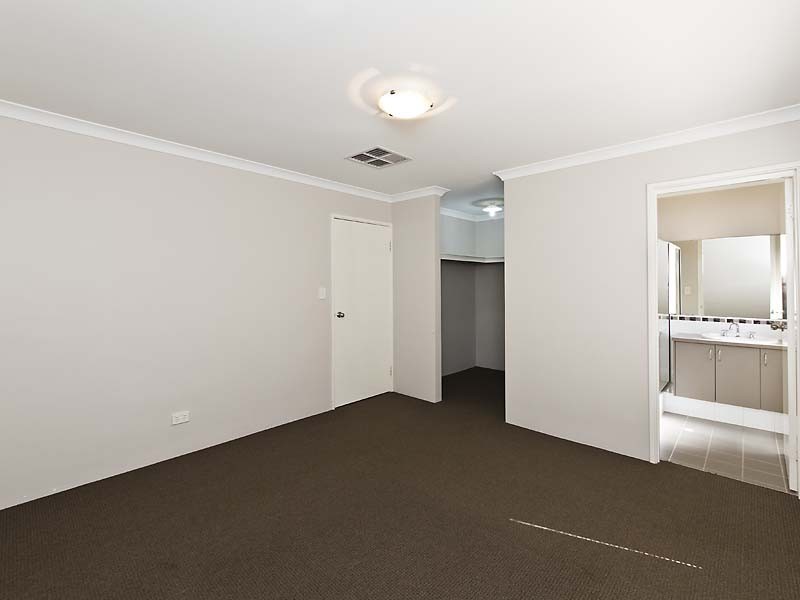 18 Saddle Lane, Harrisdale WA 6112