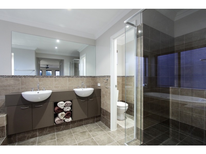 50 Northerly Drive, Harrisdale WA 6112