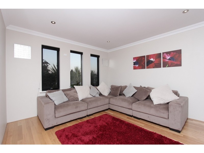 50 Northerly Drive, Harrisdale WA 6112