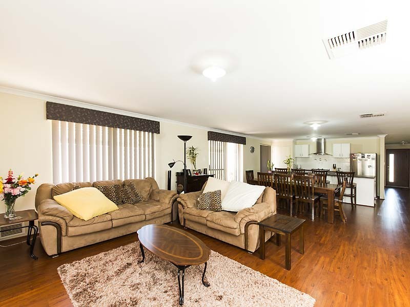 Piara Waters WA 6112