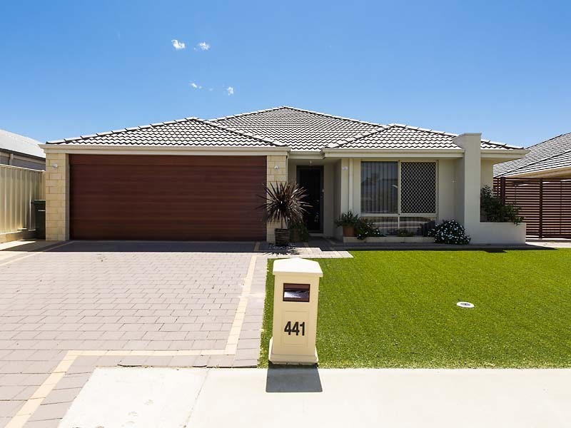 Piara Waters WA 6112