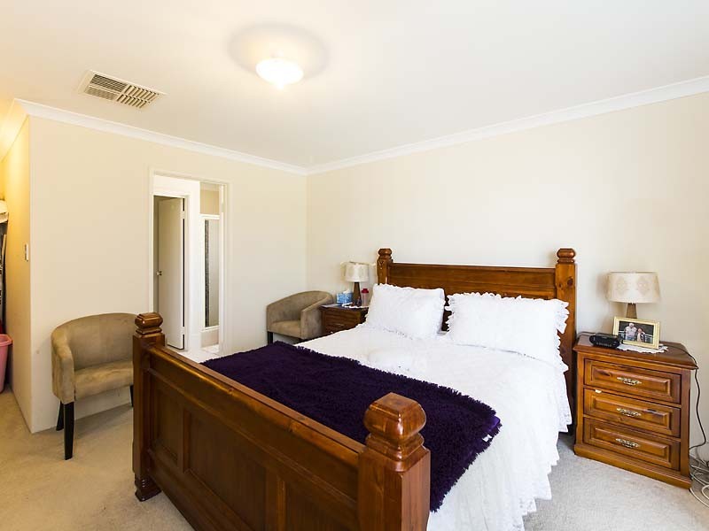 Piara Waters WA 6112