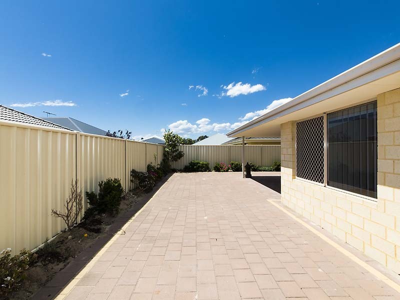 Piara Waters WA 6112