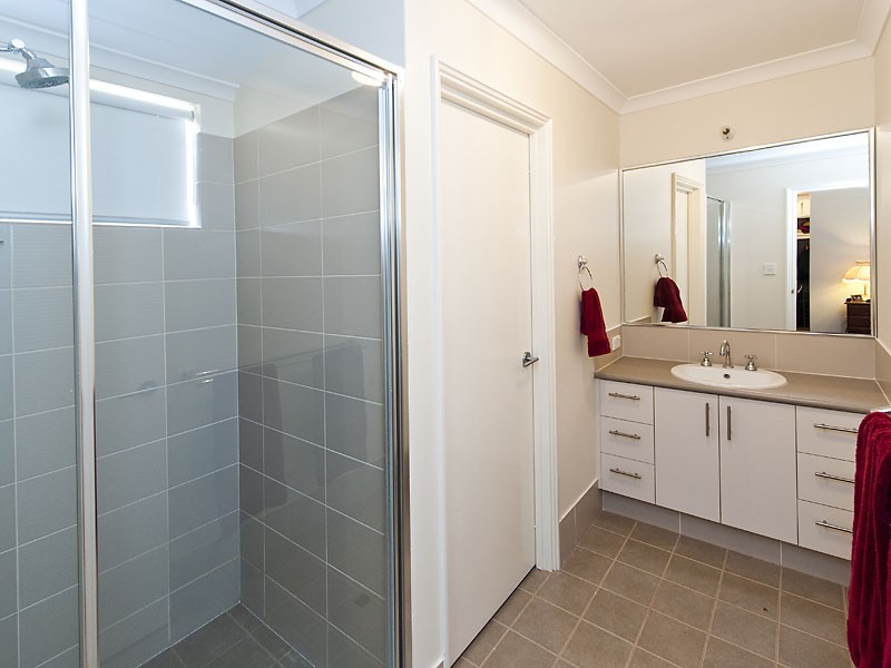 33 Heronwood Glade, Harrisdale WA 6112