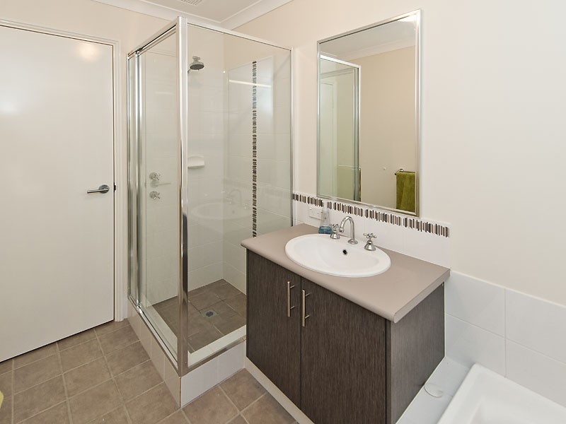 33 Heronwood Glade, Harrisdale WA 6112