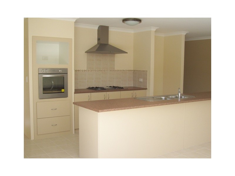 7 Kersley Loop, Harrisdale WA 6112