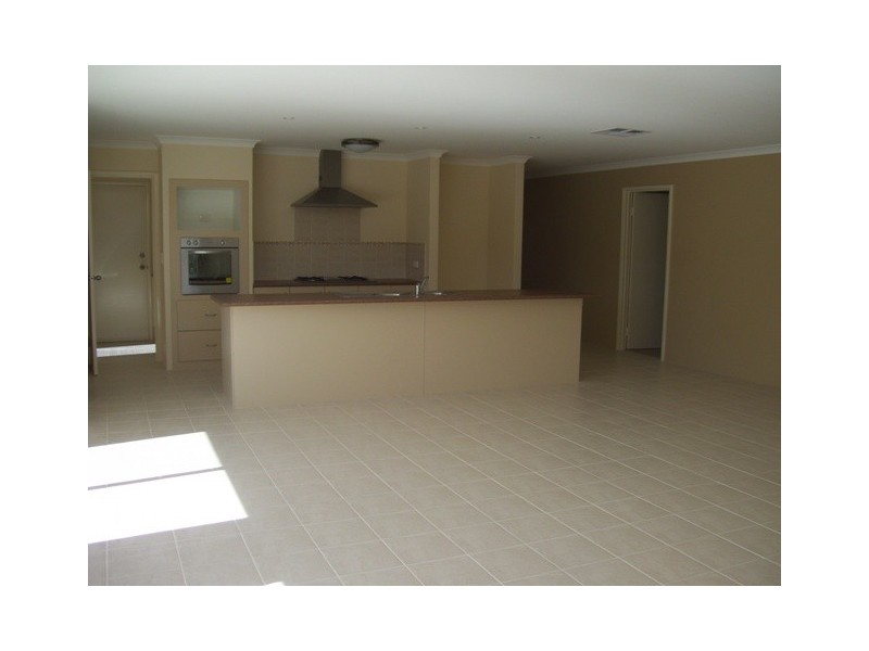 7 Kersley Loop, Harrisdale WA 6112