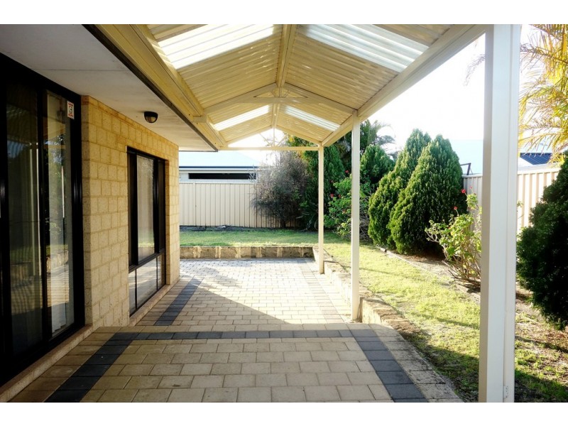 16 Washington Terrace, Canning Vale WA 6155