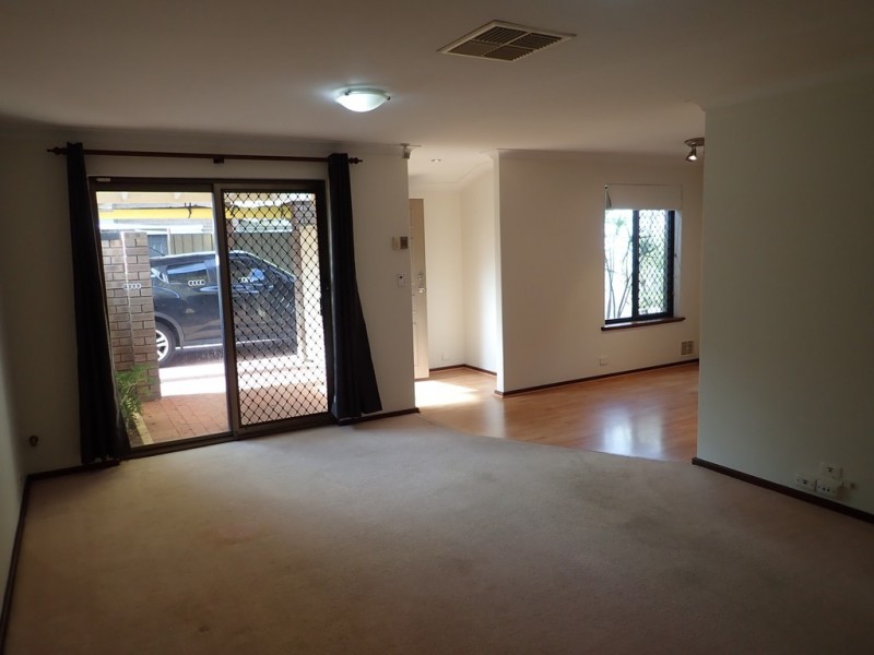4/81 Mary Street, Como WA 6152