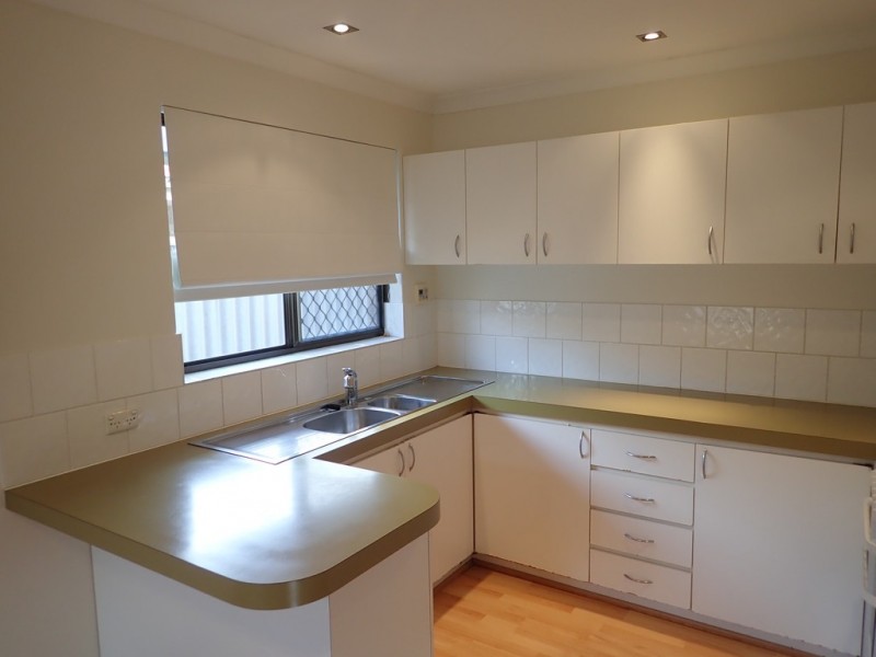 4/81 Mary Street, Como WA 6152