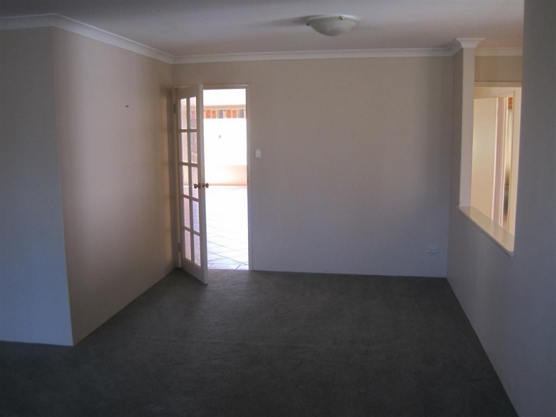 14 Solway Green, Canning Vale WA 6155