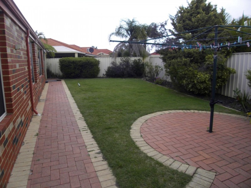 14 Solway Green, Canning Vale WA 6155