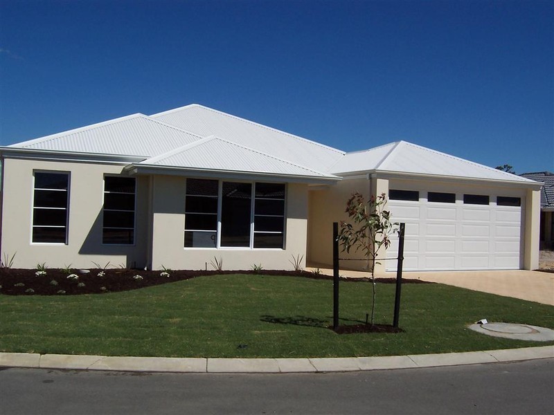 9 Warbler Pass, Harrisdale WA 6112