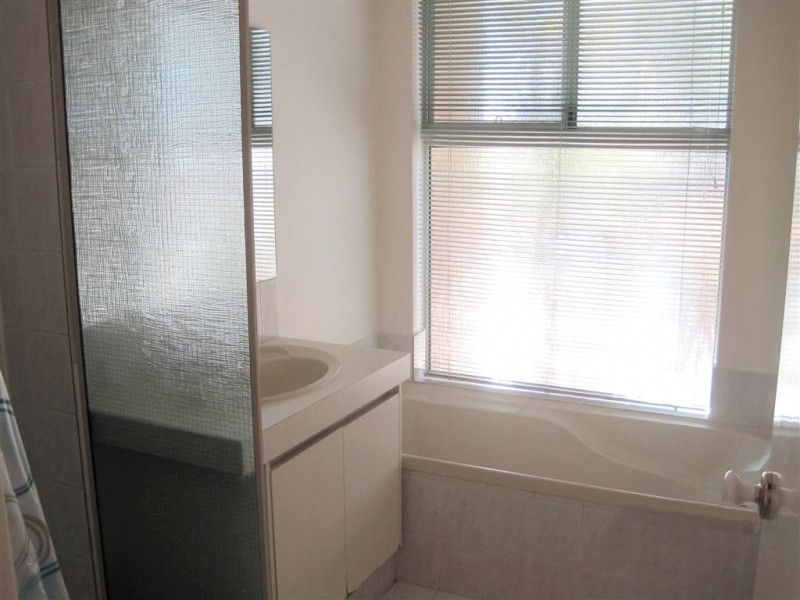 21 Woodspring Trail, Canning Vale WA 6155