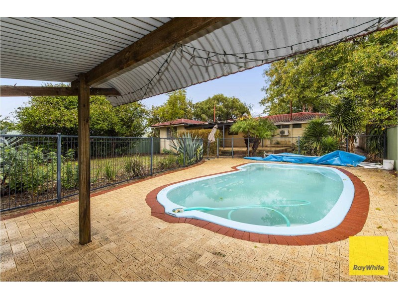 26 Crossford Street, Thornlie WA 6108