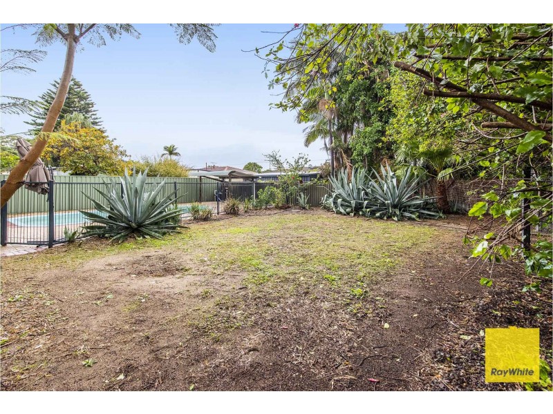 26 Crossford Street, Thornlie WA 6108