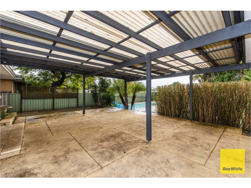 26 Crossford Street, Thornlie WA 6108