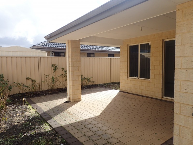 3 Heaney Way, Canning Vale WA 6155