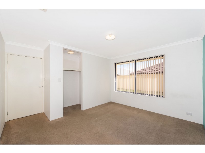 10 Tarn Drive, Canning Vale WA 6155