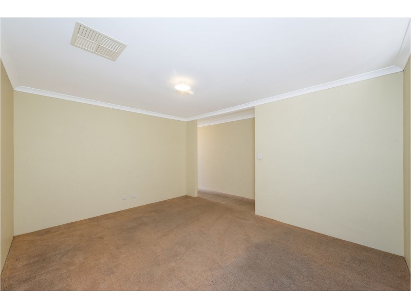 10 Tarn Drive, Canning Vale WA 6155