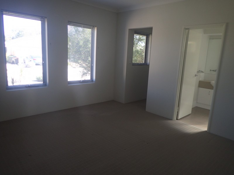 4 Mooreland Road, Baldivis WA 6171