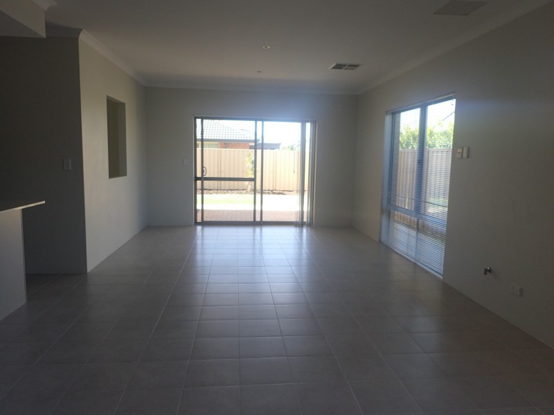 4 Mooreland Road, Baldivis WA 6171