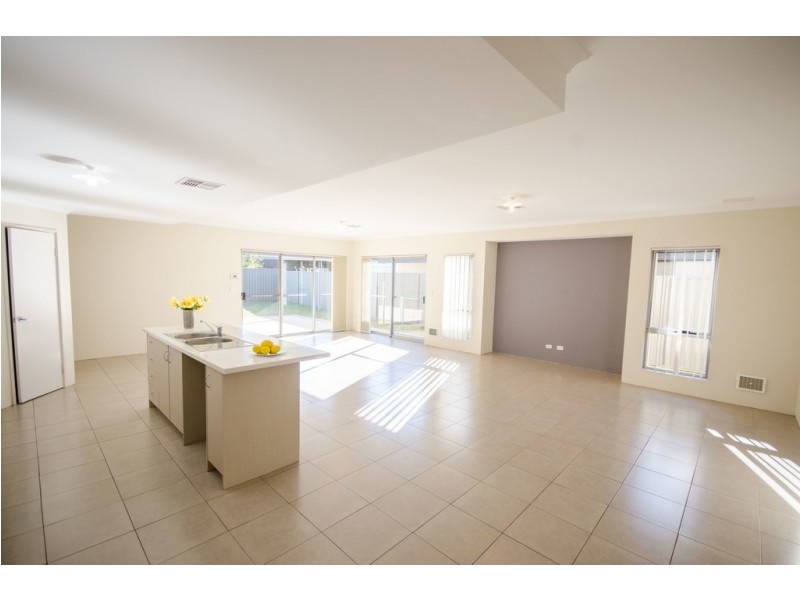 51 Lafayette Avenue, Harrisdale WA 6112