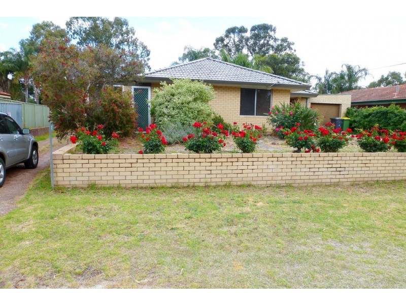 17 Allen Road, Forrestdale WA 6112
