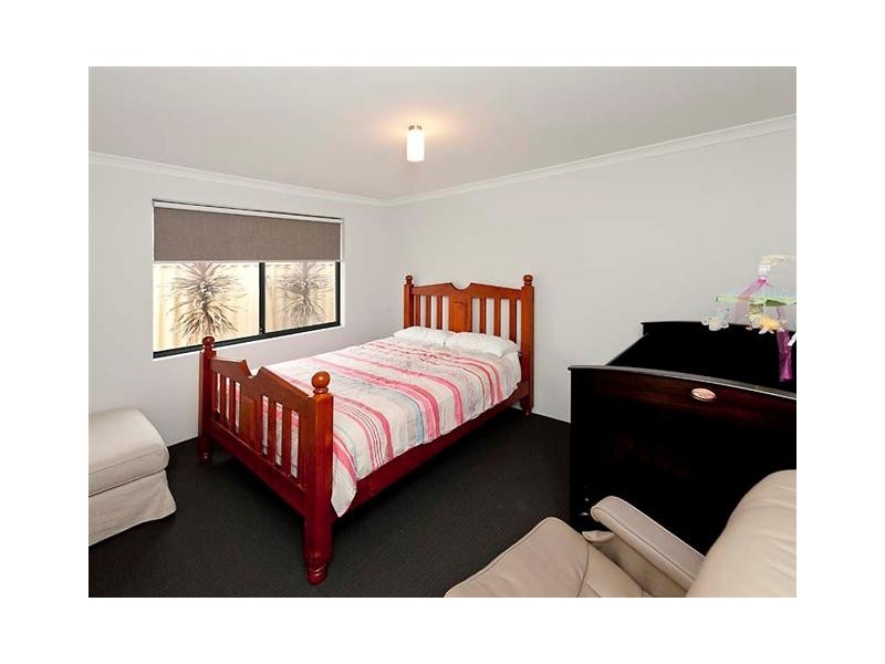 17 Crested Turn, Harrisdale WA 6112
