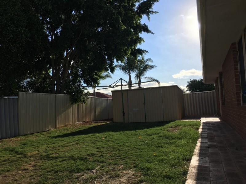 13 Harrier Close, Huntingdale WA 6110