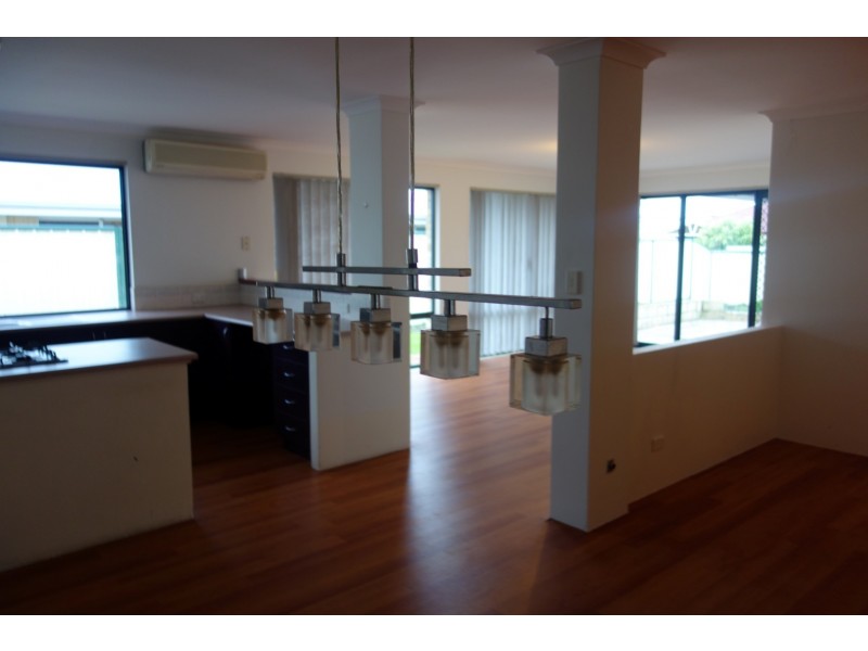 189 Wentworth Parade, Success WA 6164