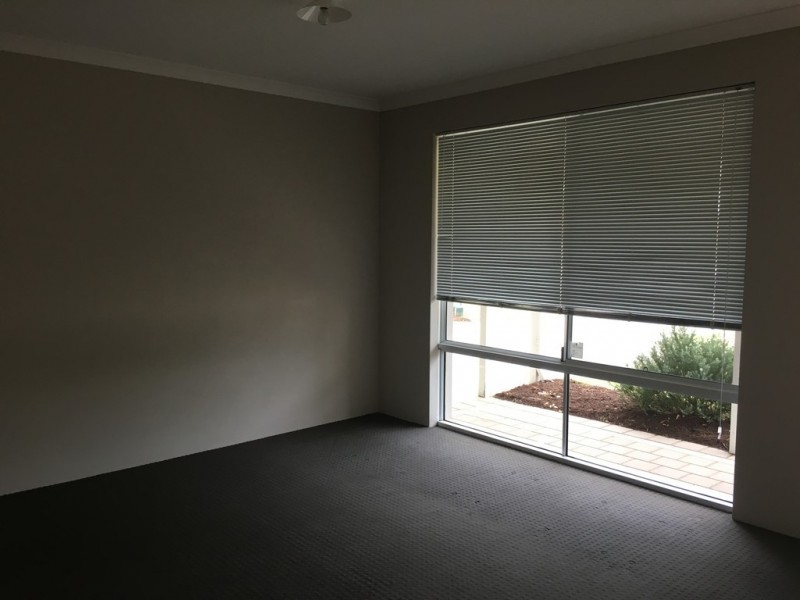 12 Evans Way, Byford WA 6122