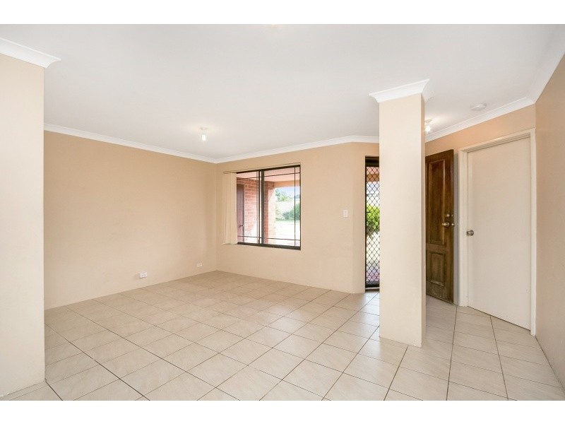 1 Yirel Close, Bertram WA 6167